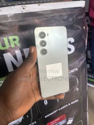 Itel A100 128 GB Silver
