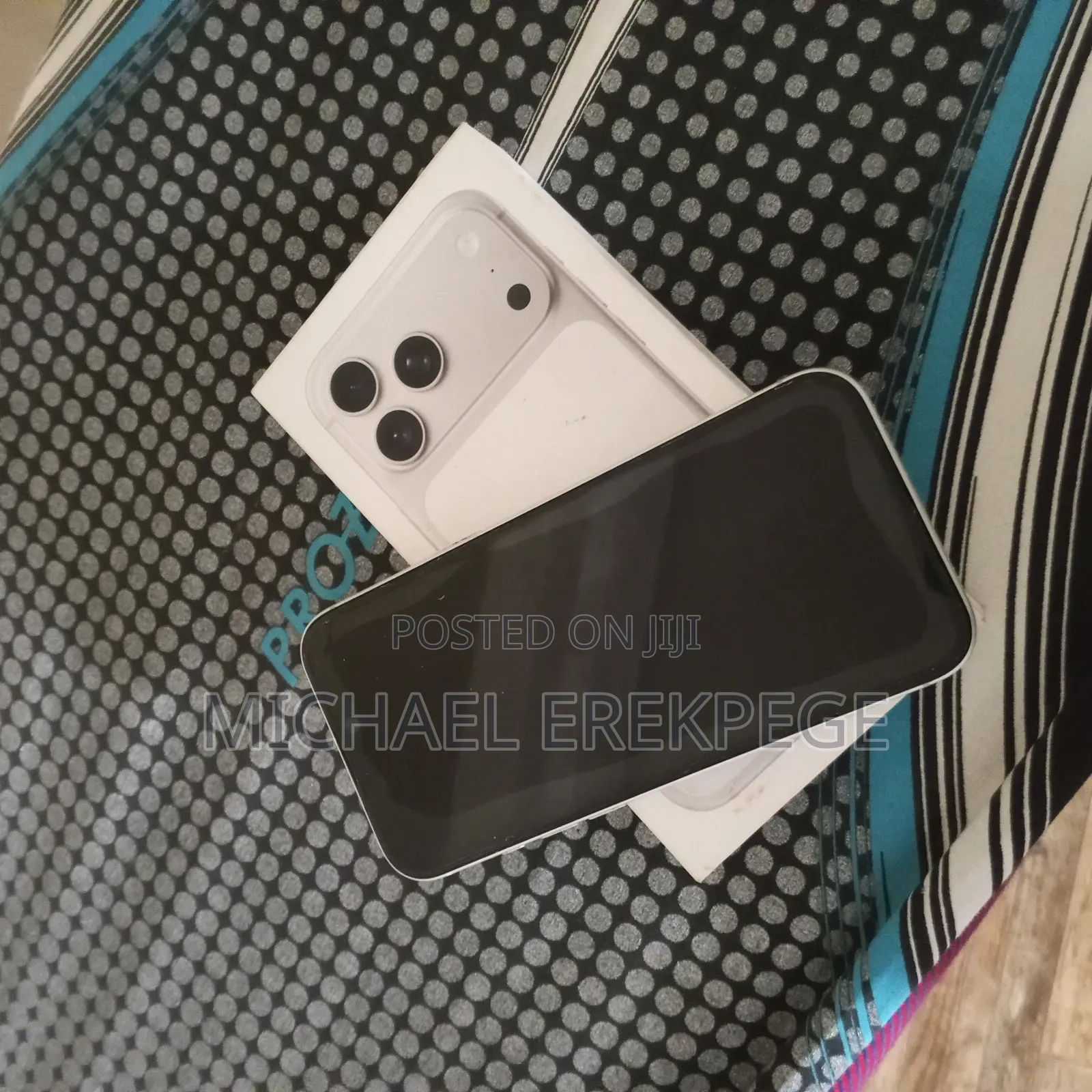 New Apple iPhone 17 Pro Max 256 GB Silver