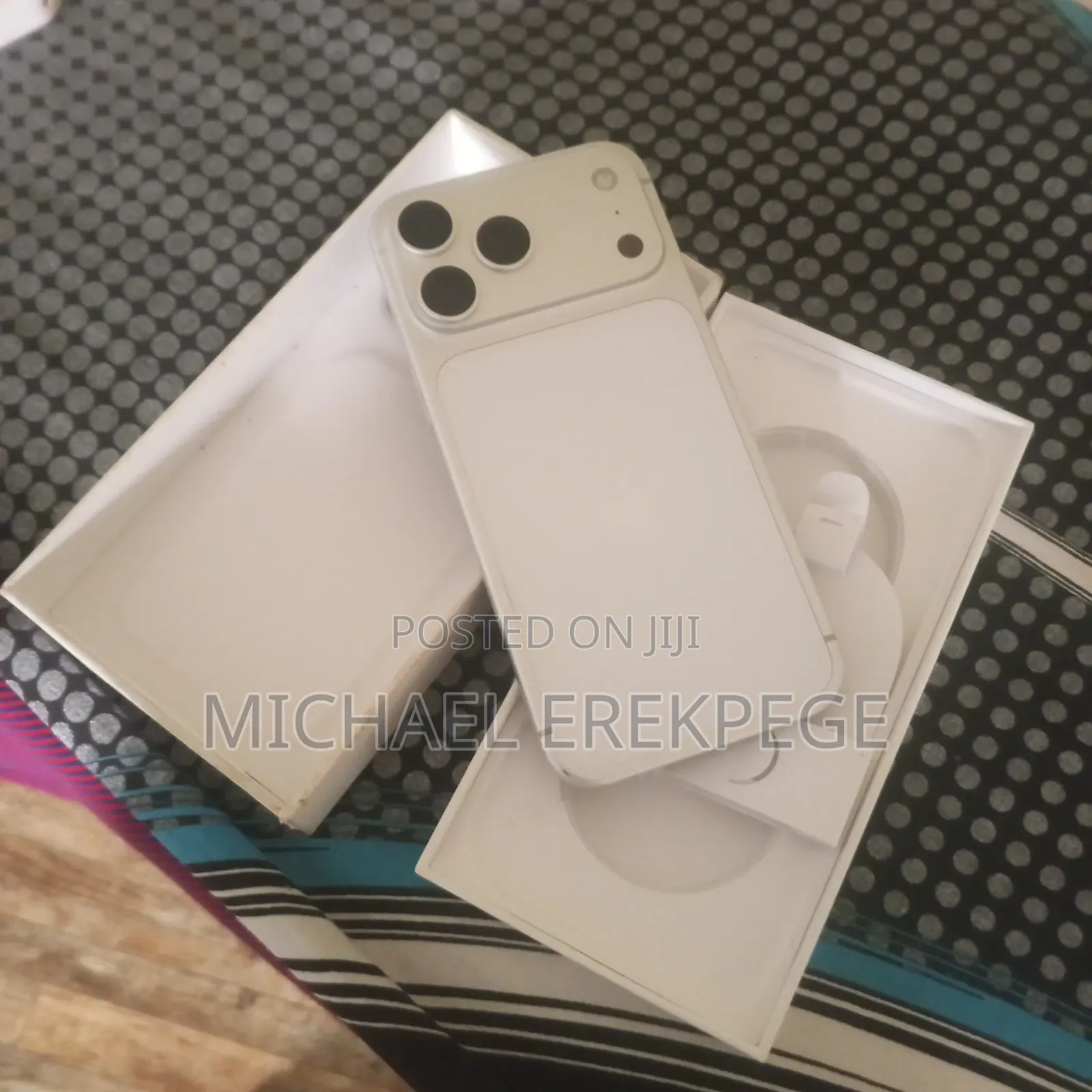 New Apple iPhone 17 Pro Max 256 GB Silver