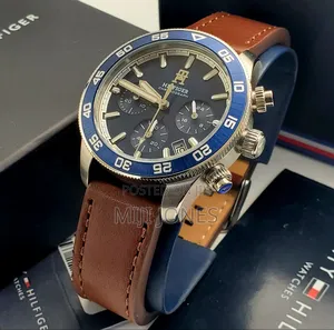 TOMMY HILFIGER Unisex Leather Battery Watch -Chronograph Function*