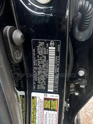 Toyota Camry SE FWD (2.5L 4cyl 8AM) 2018 Black