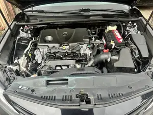 Toyota Camry SE FWD (2.5L 4cyl 8AM) 2018 Black