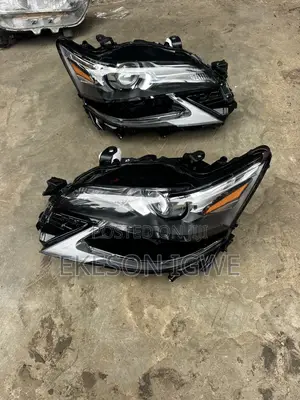 Headlight GS350 2016-018