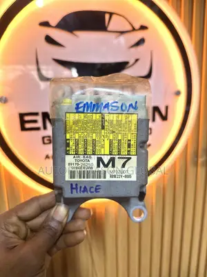 Toyota HiAce Airbag Module(2004-2013)