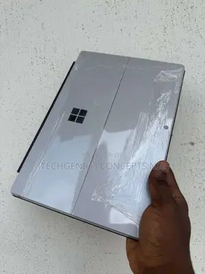 Laptop Microsoft Surface Pro 7+ 8GB Intel Core i3 SSD 128GB