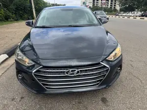 Hyundai Elantra 2016
