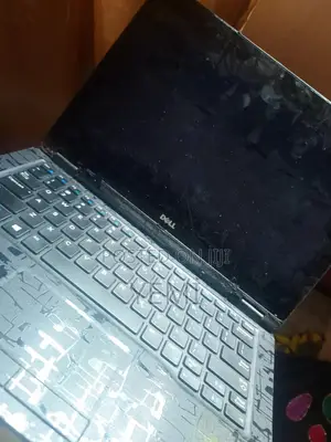 Laptop Dell Latitude 7400 16GB Intel Core i5 HDD 1T