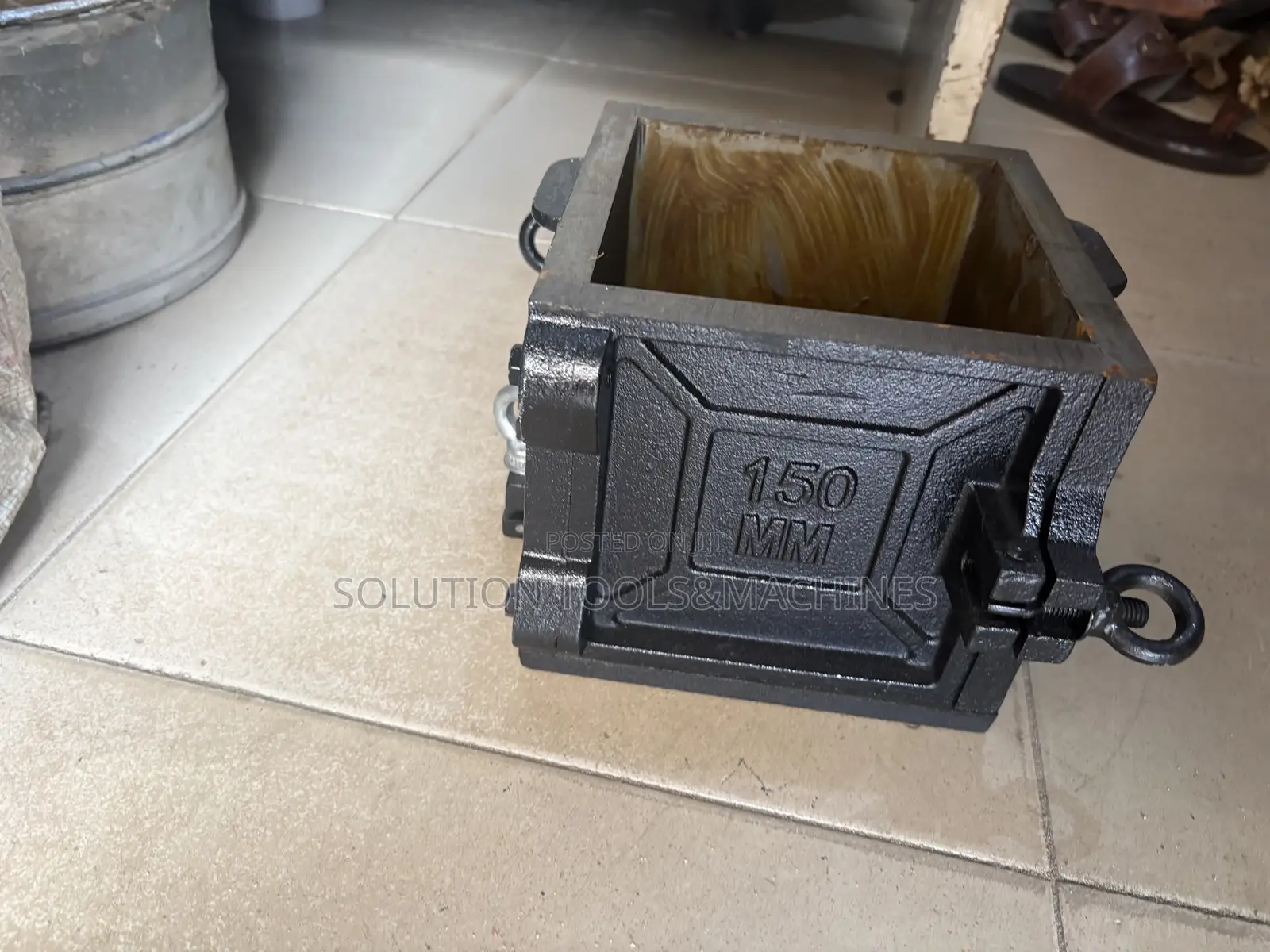 150mm by 150mm Concrete Cube Mould