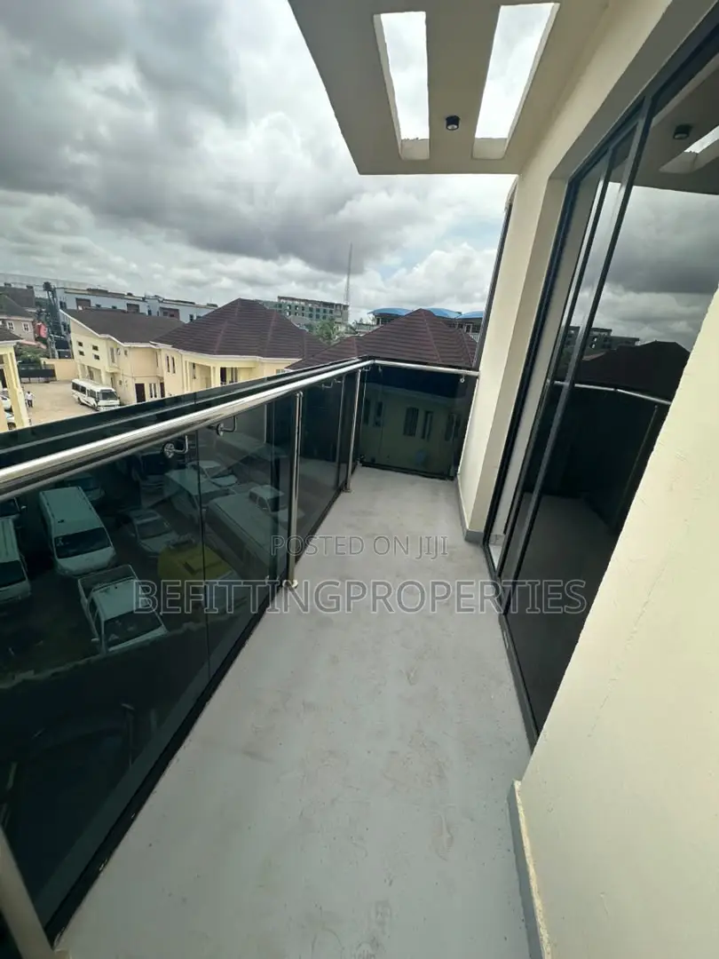 4bdrm Duplex in Ikeja GRA for rent