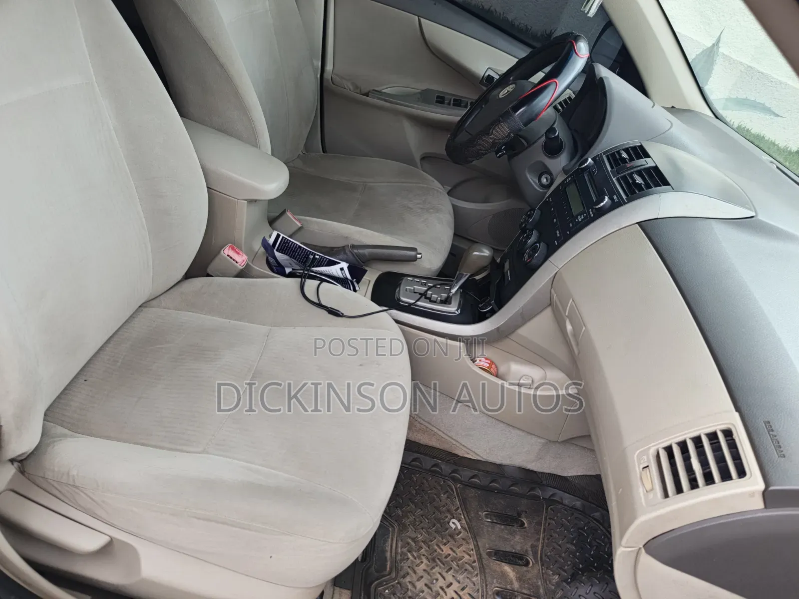 Toyota Corolla 2010 Gray