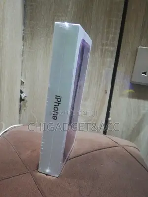 New Apple iPhone 18 Pro Max 1 TB Purple