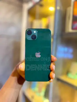 Apple iPhone 13 128 GB Green