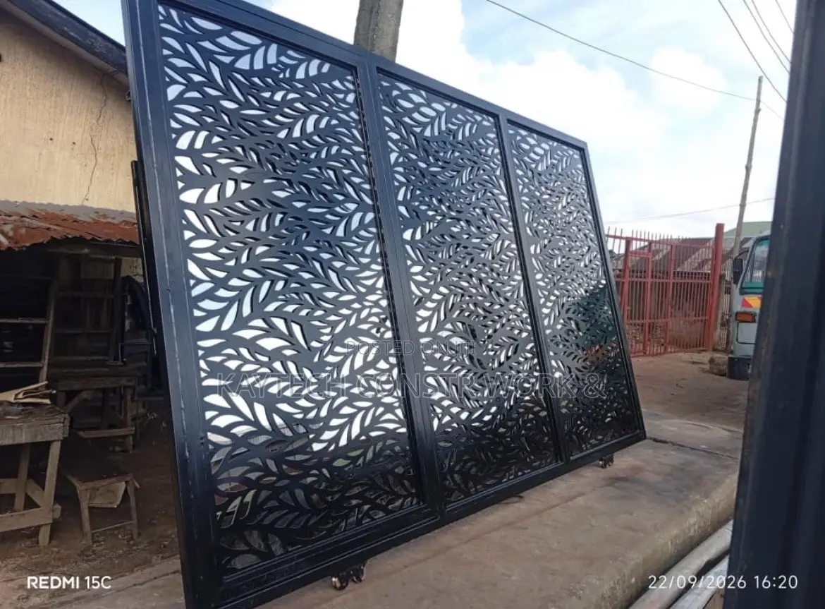 Modern Design Sliding Gate 