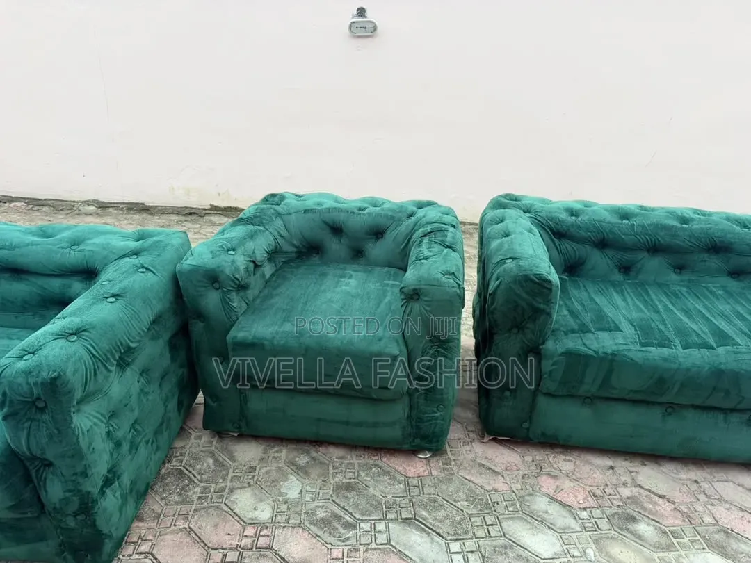 Seater Chesterfield Style Sofa