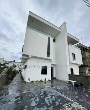 4bdrm House in Gold Town Estate, Ruuodomaya for sale