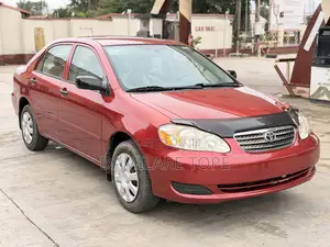 Toyota Corolla CE 2005