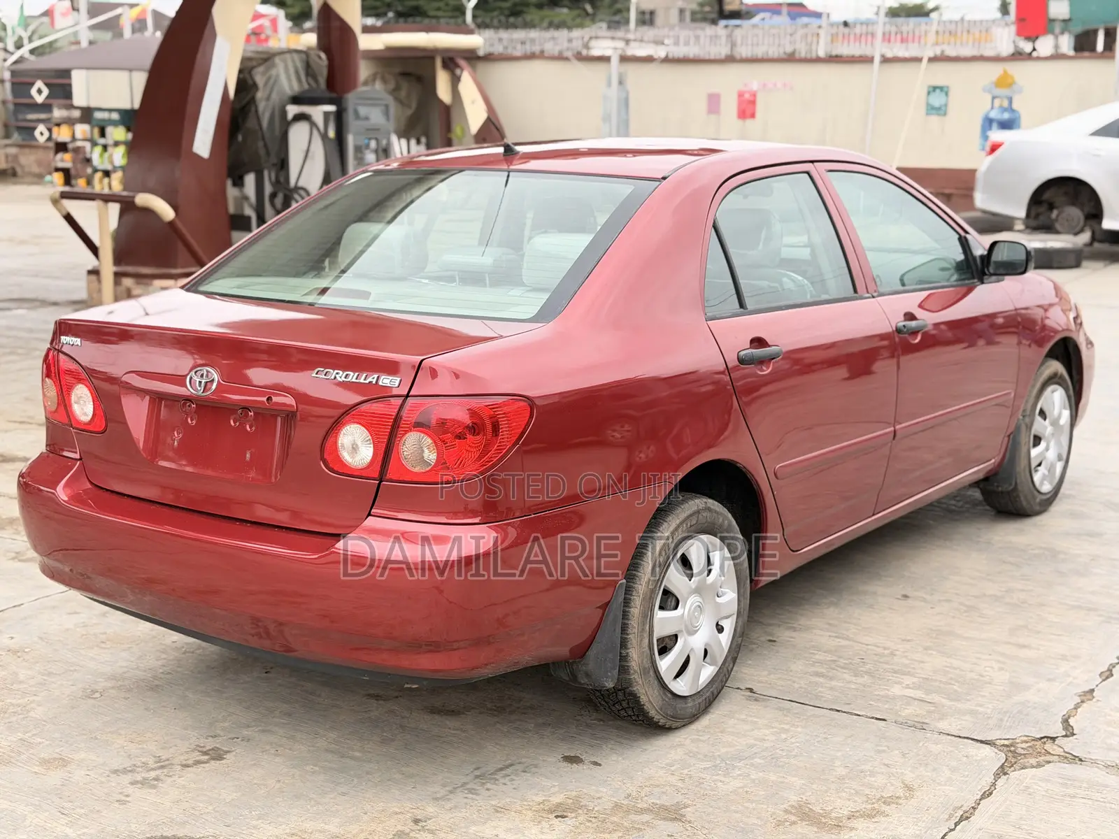 Toyota Corolla CE 2005