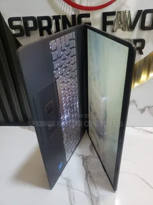 Laptop HP 250 G10 8GB Intel Core i5 SSD 256GB