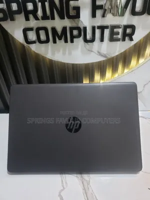 Laptop HP 250 G10 8GB Intel Core i5 SSD 256GB