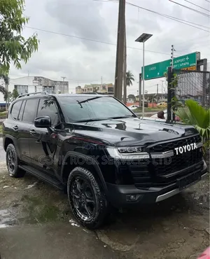 Toyota Land Cruiser 2023 Black