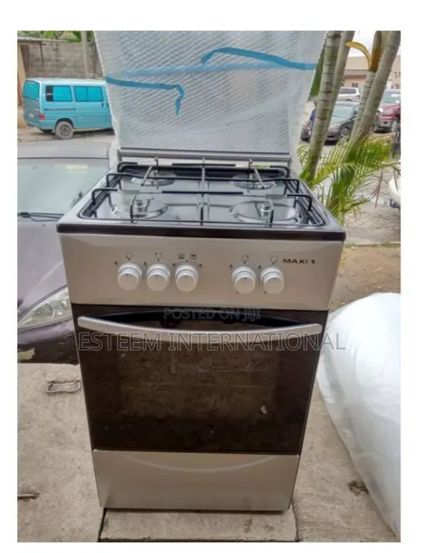 4-Burner Gas Cooker With Oven