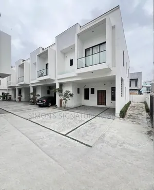 Furnished 3bdrm Duplex in Orchid, Chevron for rent