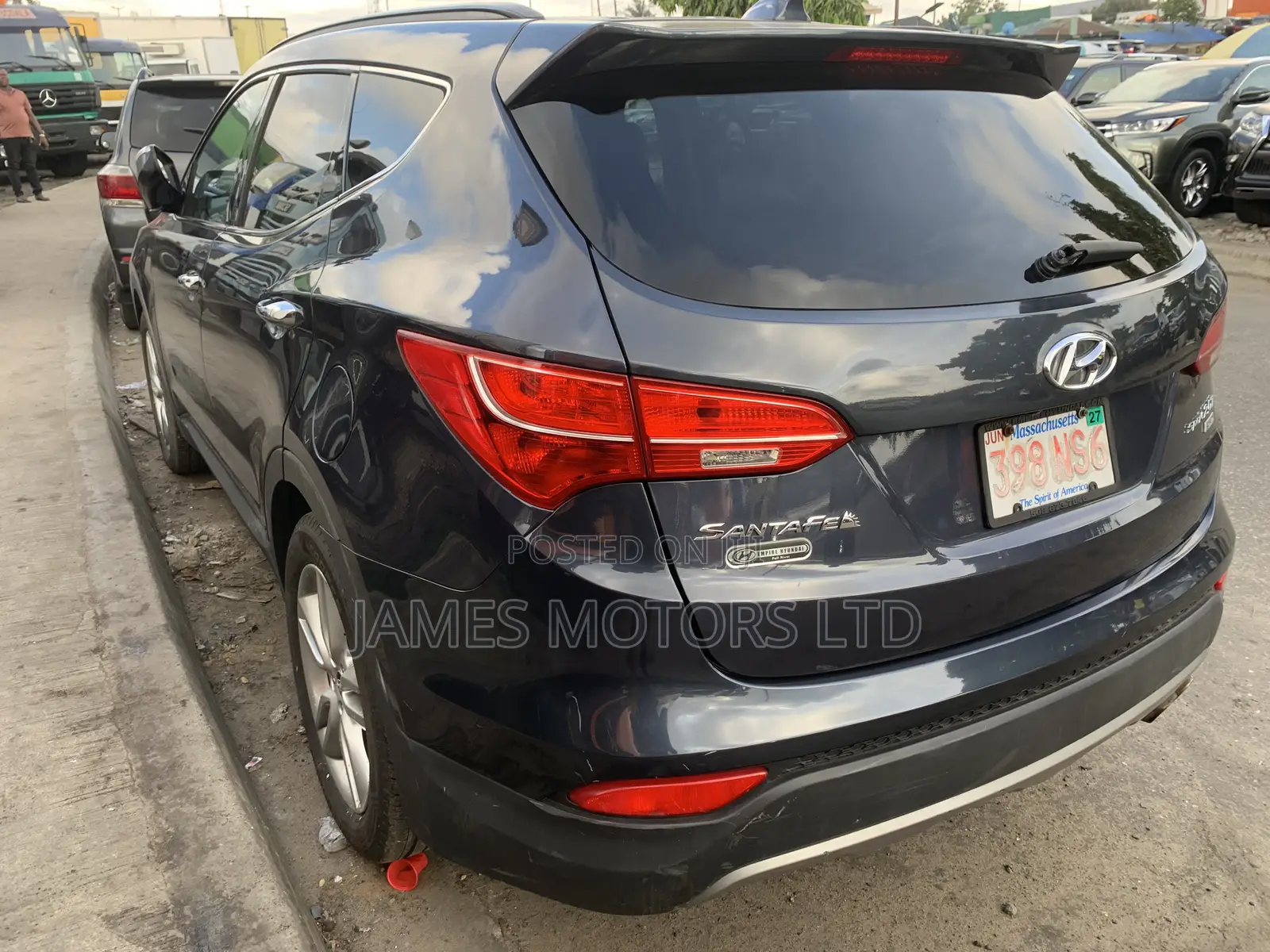 Hyundai Santa Fe 2015 Blue