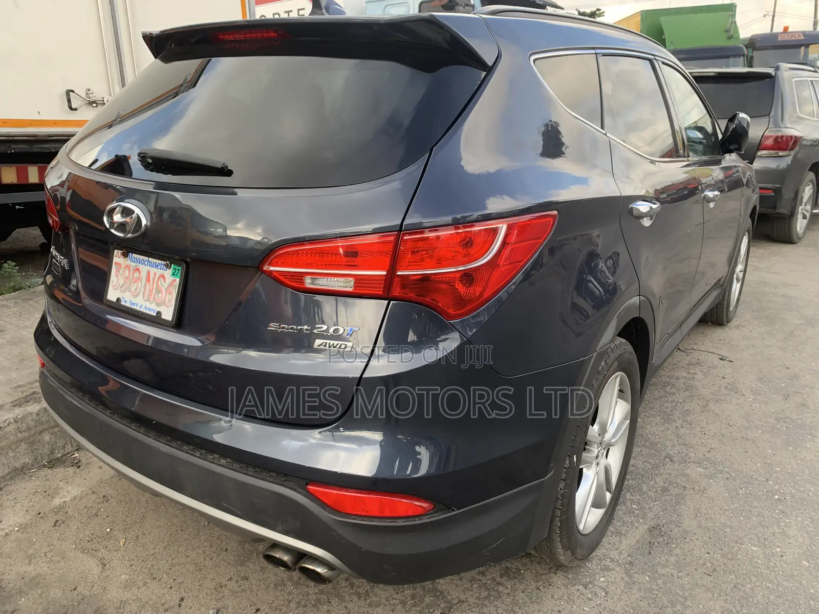 Hyundai Santa Fe 2015 Blue