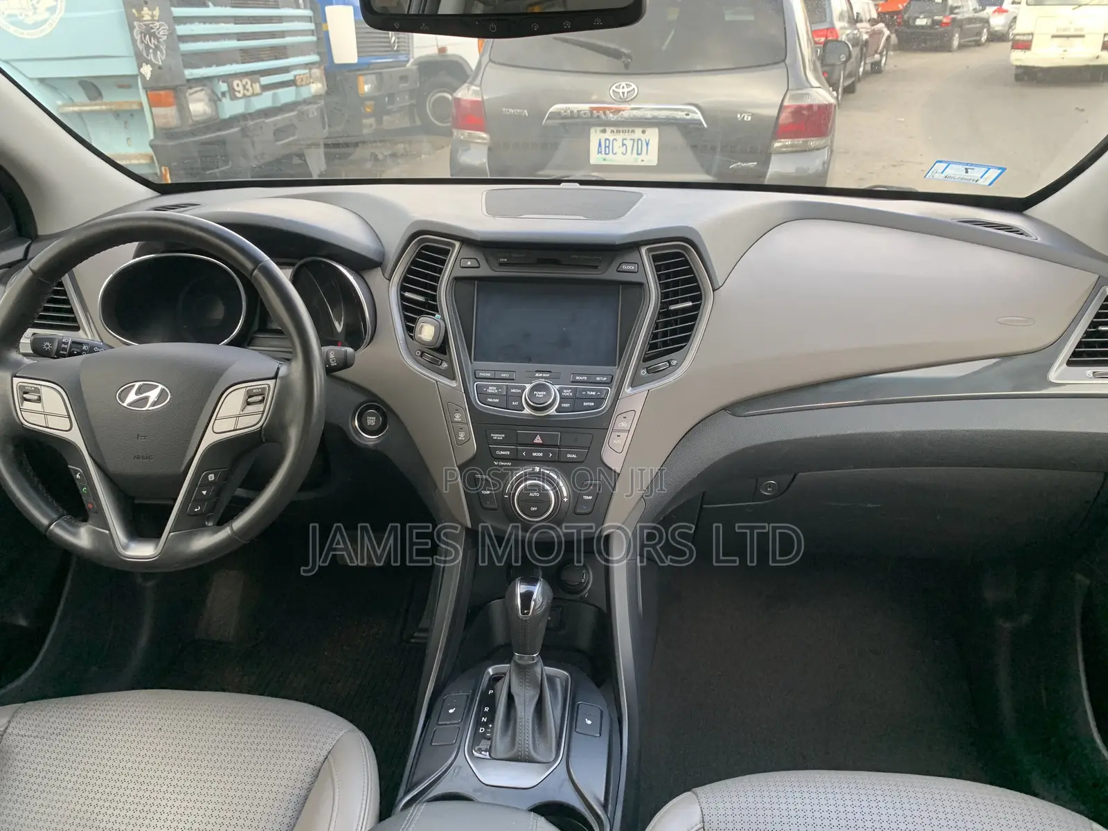 Hyundai Santa Fe 2015 Blue