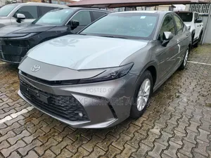 New Toyota Camry XLE AWD 2026 Ivory