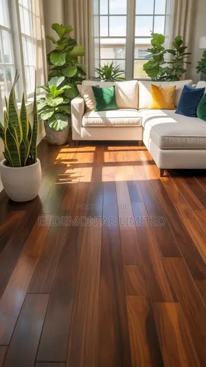 Wooden Floor Border Detailing and Decorative Finishing