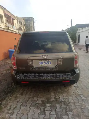 Honda Pilot 2006 Gray