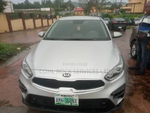 Kia Cerato 2021 Silver