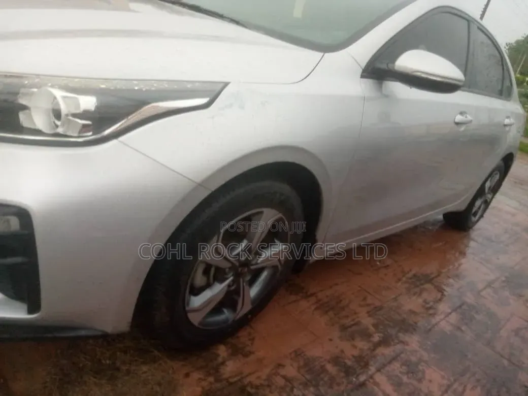 Kia Cerato 2021 Silver