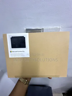 New Microsoft Surface Pro 512 GB Black
