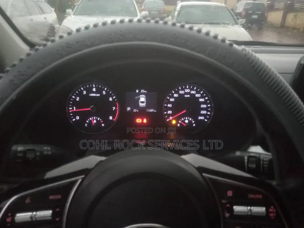 Kia Cerato 2021 Silver