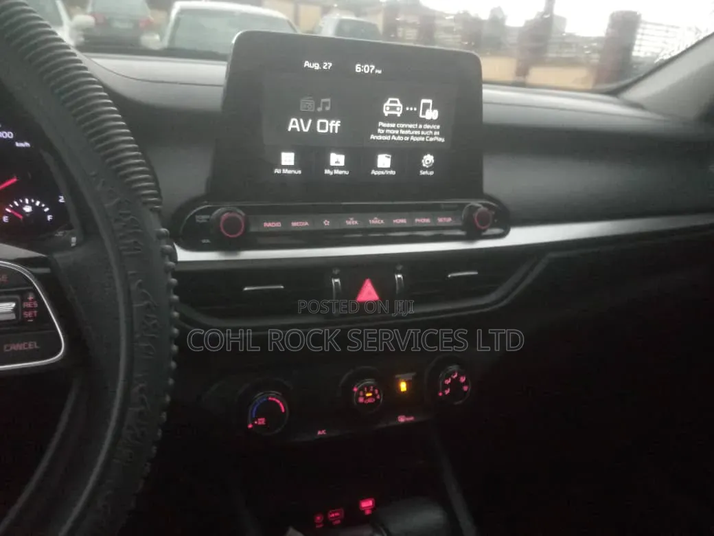 Kia Cerato 2021 Silver