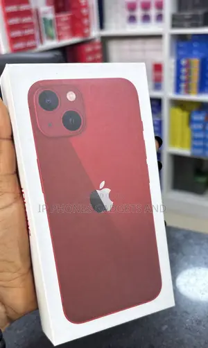 New Apple iPhone 13 128 GB Red