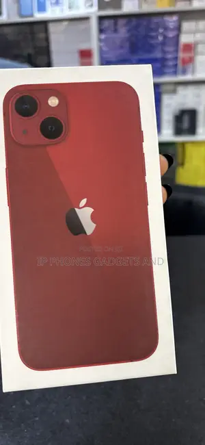 New Apple iPhone 13 128 GB Red