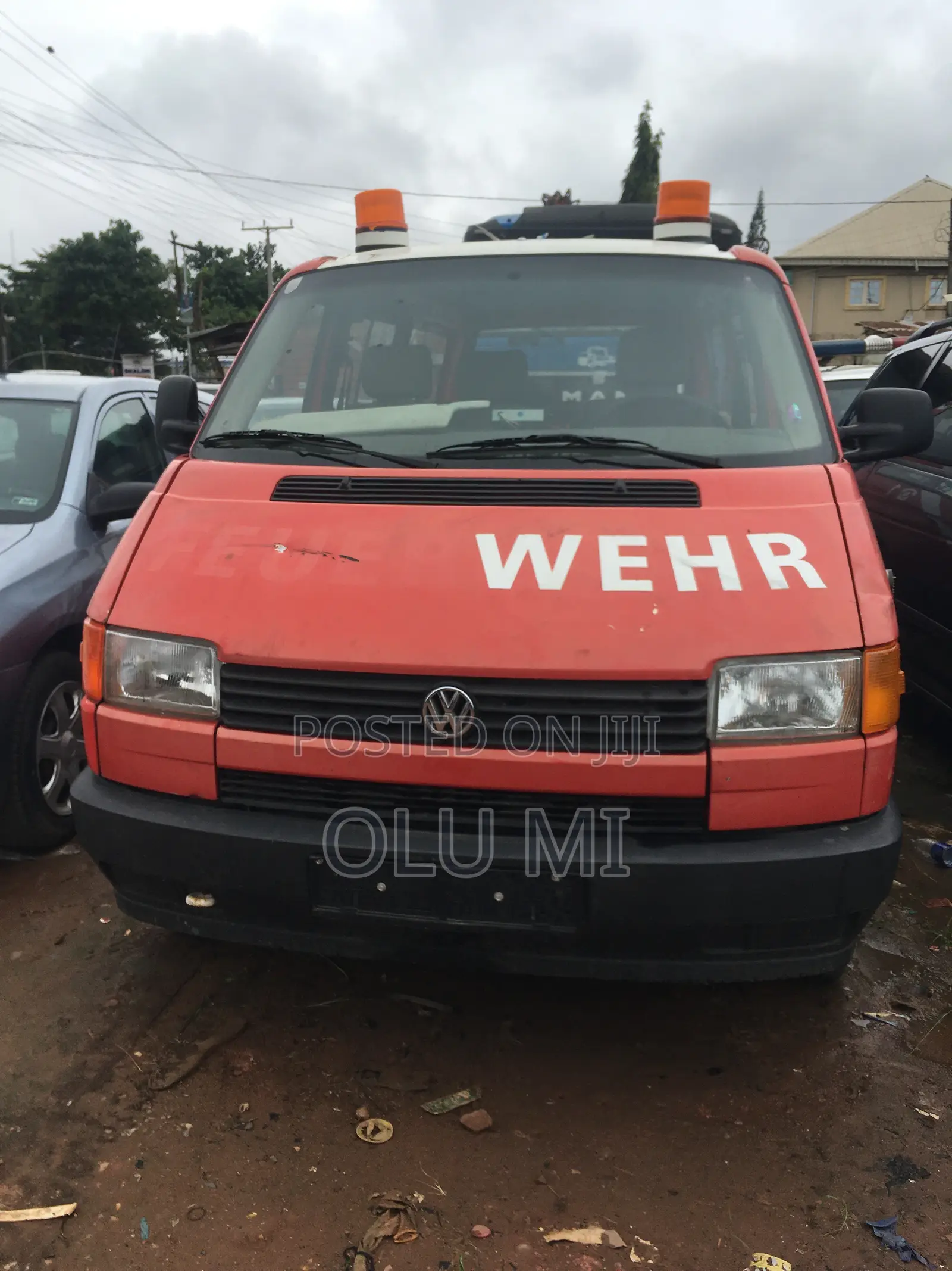 Volkswagen Transporter 2023 Orange