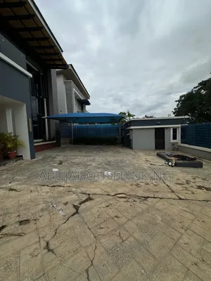 5bdrm Duplex in Apo Legislative, Zone B for sale