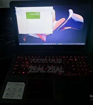 Laptop Dell Inspiron 15 5577 12GB Intel Core i5 SSD 256GB