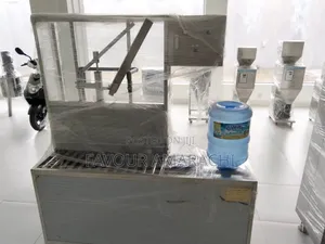 Automatic Dispenser Bottle Rinsing, Filling, and Capping Machine