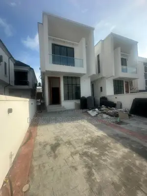 5bdrm Duplex in Osapa London for sale