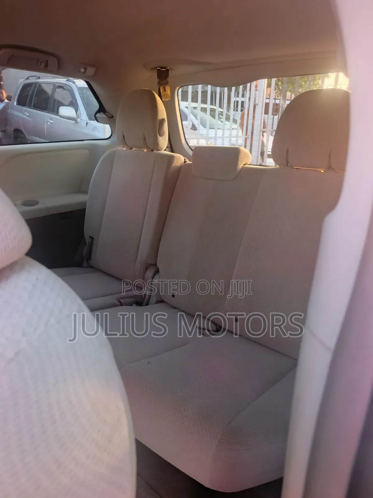Toyota Sienna 2014 Blue
