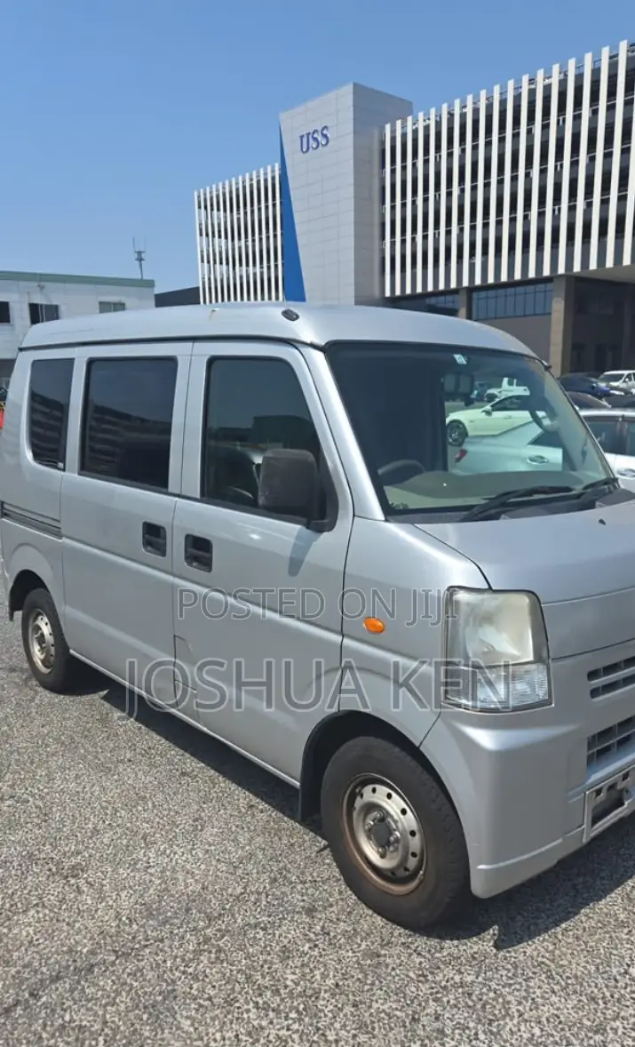 Suzuki Every 2018 Grey