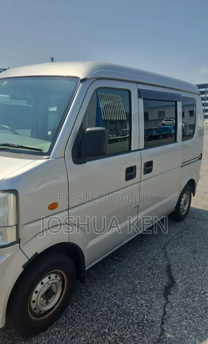 Suzuki Every 2018 Grey