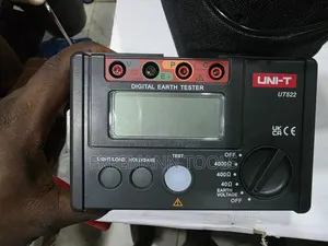 Uni-T UT522 Earth Tester