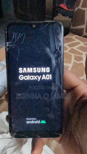 Samsung Galaxy A01 32 GB Black