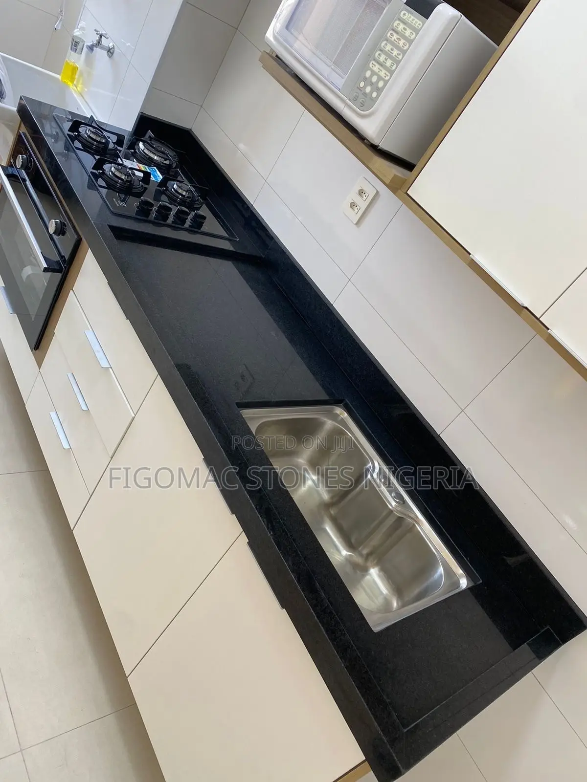 Plain Black Marble Slabs